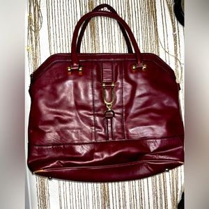 Vintage London fog leather handbag